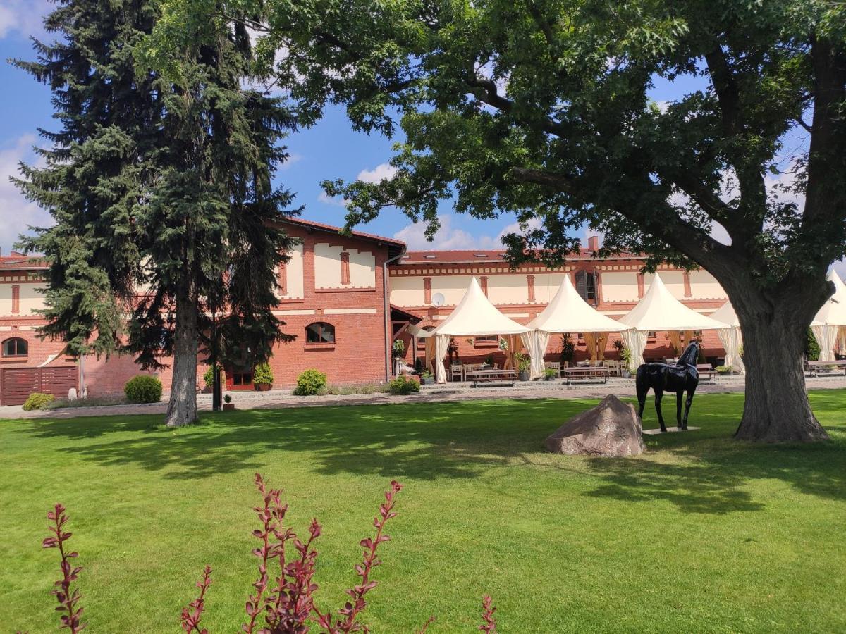 Hotel Sandro Silver Leszno  Exterior photo