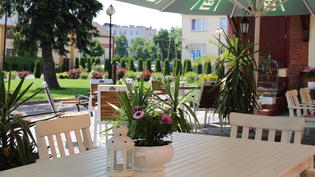 Hotel Sandro Silver Leszno  Exterior photo